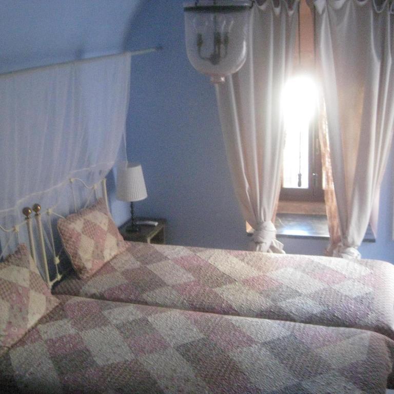 Traditional Hotel Ianthe Vessa Room photo