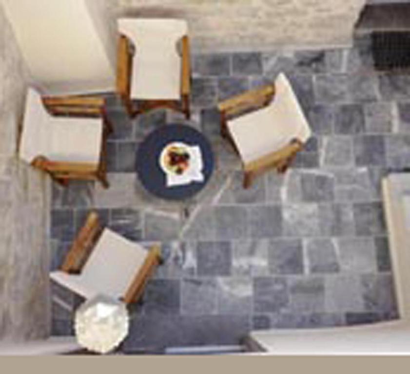 Traditional Hotel Ianthe Vessa Room photo